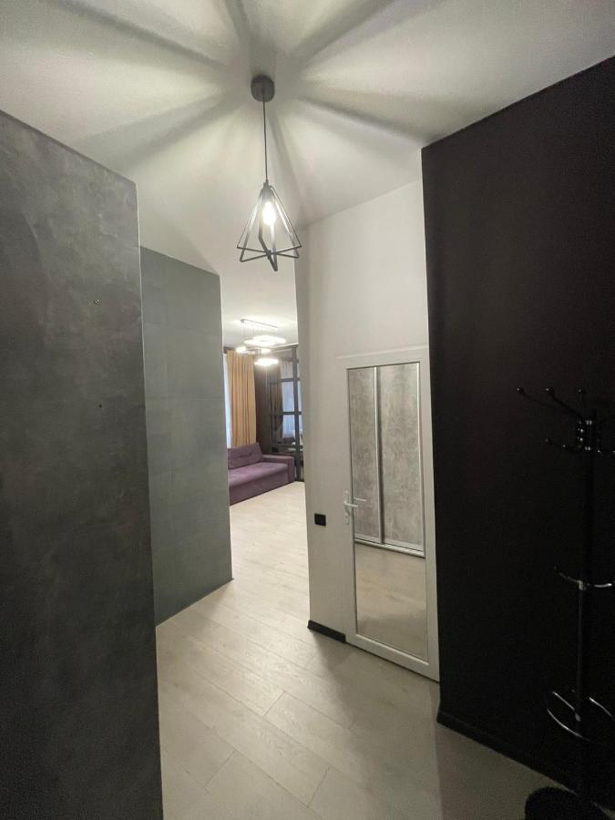 Vel Люкс Apartment แชร์นิฟซี ภายนอก รูปภาพ