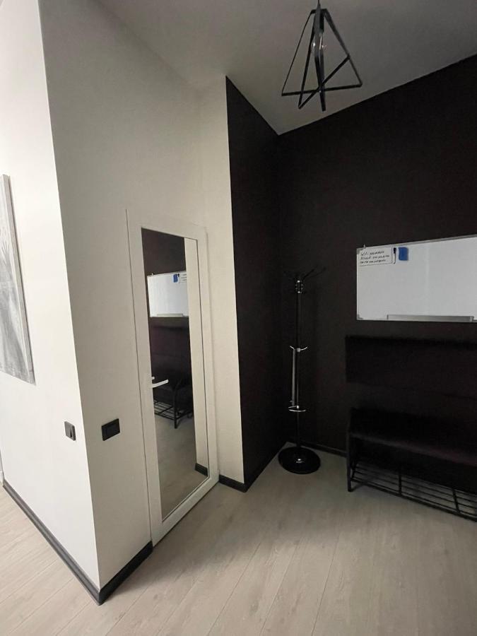 Vel Люкс Apartment แชร์นิฟซี ภายนอก รูปภาพ