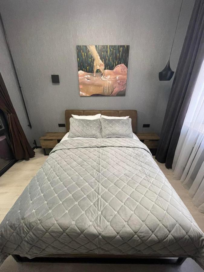 Vel Люкс Apartment แชร์นิฟซี ภายนอก รูปภาพ